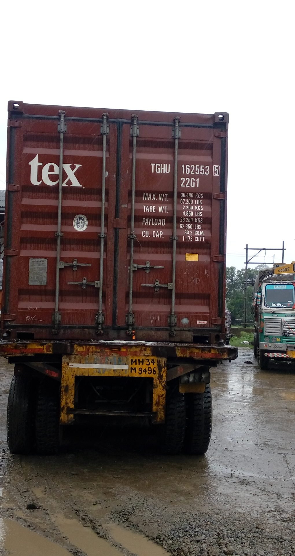 Home loaded container no.tghu1625535 sealed (1)